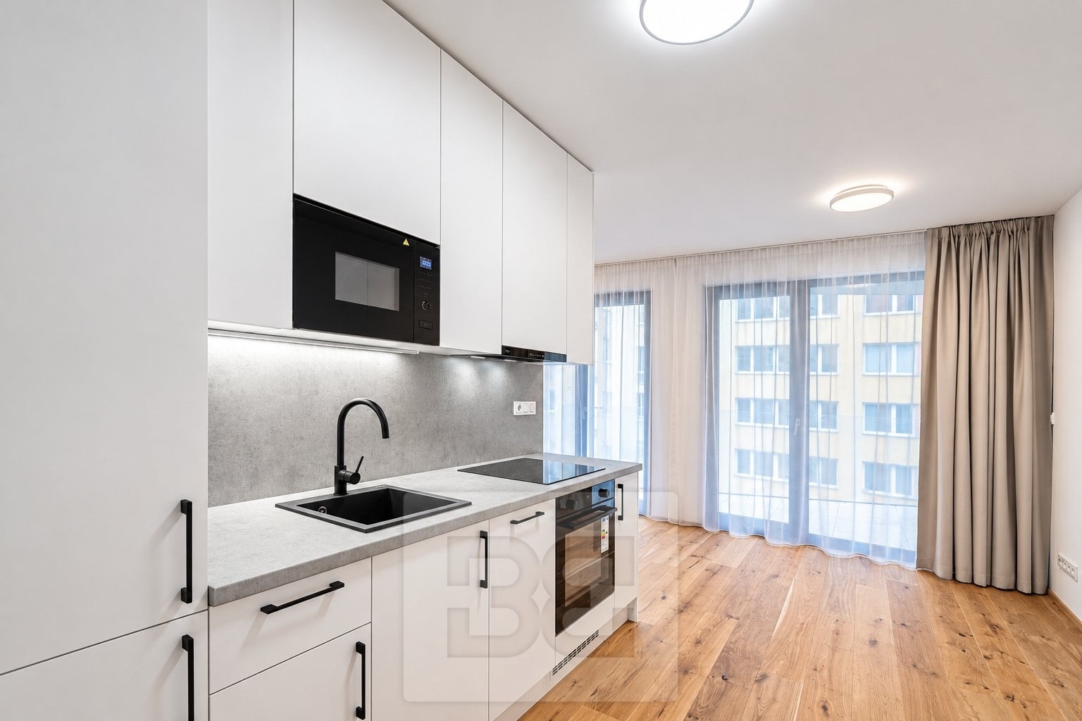 Prodej bytu 1+kk 40 m², Starokošířská, Praha - Košíře