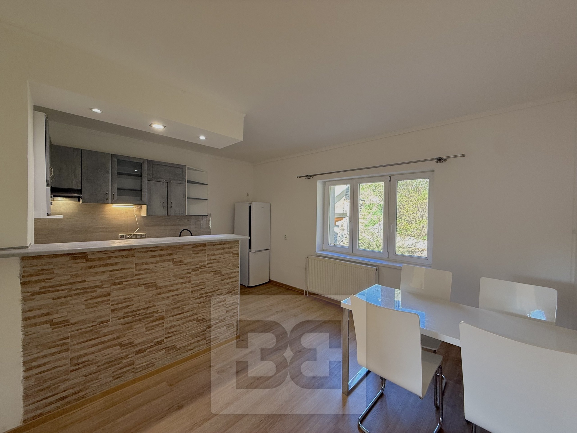 Pronájem bytu 2+1 74 m², Vodochody