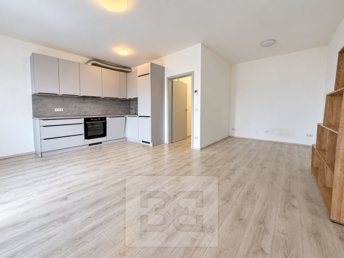 Krásný, nový byt 1+kk (44m2) na Ulici Wolkerova s garážovým stáním