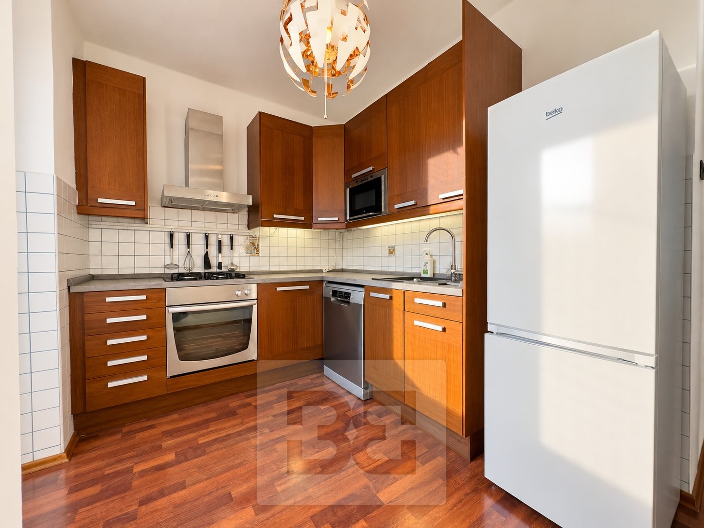 Pronájem bytu 2+1 57 m², Praha - Podolí
