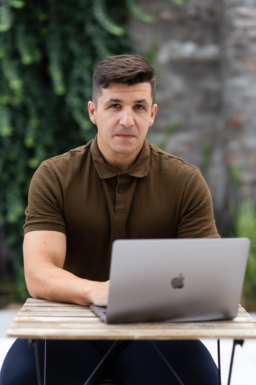 Vojtěch Zigo - Realitní makléř pro Brno.jpeg