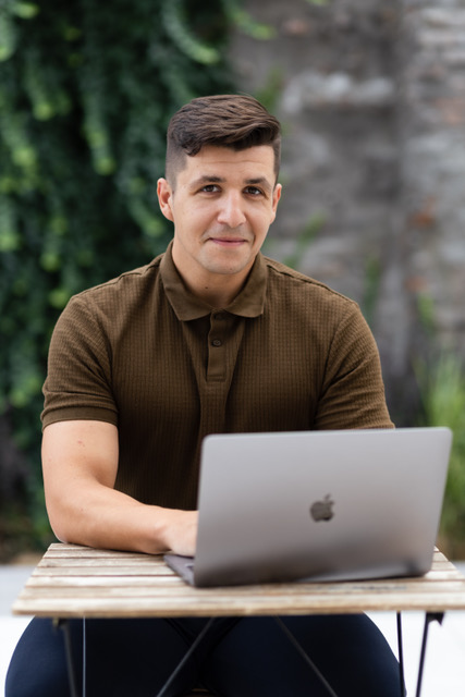 Realitní makléř Brno - Vojtěch Zigo.jpeg