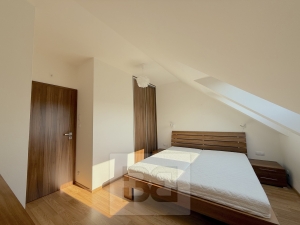 Pronájem bytu 3+kk 67 m², Praha - Cholupice