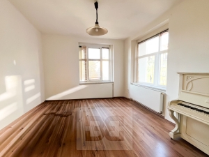 Pronájem bytu 3+1 97 m², Karlovy Vary - Rybáře