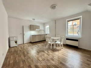 Pronájem byty 3+kk, 70 m² - Zlín