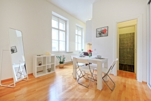 Pronájem bytu 1+kk, 31 m² - Praha - Nové Město