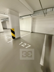 Pronájem garážové stání, 15 m² - Praha - Hloubětín