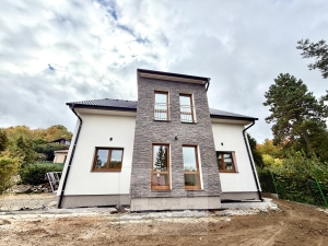 Prodej rodinného domu 160 m², Louňovice