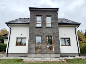 Prodej rodinného domu 160 m², Louňovice