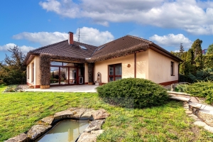 5BED family house in the village of Křižatky, just a few minutes from Beroun