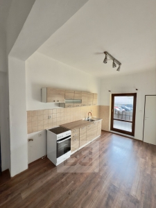 Pronájem bytu 3+1 90 m², Slaný
