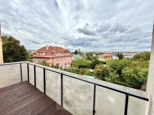 Sale flats 2+KT 66 m², Praha - Nusle