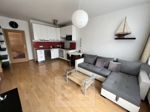 Rent of a 2+kk apartment with a balcony and a garage, Berlínská street, Prague 10