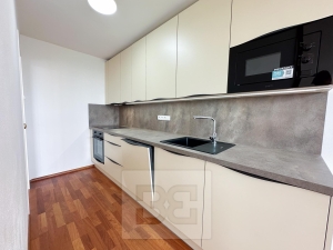 Rent flat 3+Kk 80 m², Praha - Čimice