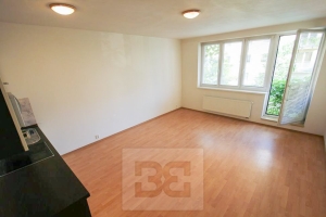 Rent flats 1+KT 32 m², Praha - Hostivař