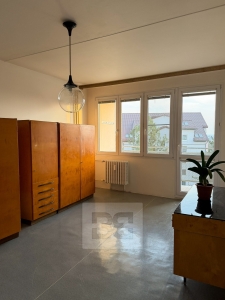 Prostorný a světlý byt 68 m² s balkonem – skvělá lokalita v Plzni