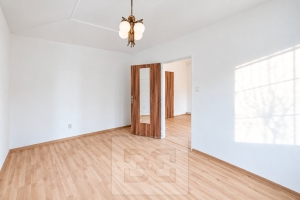 Pronájem bytu 3+1 70 m², Tuchoměřice