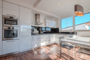 Rent flats 3+KT, 70 m² - Praha - Velká Chuchle