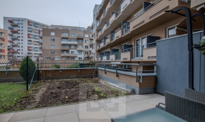 Pronájem bytu 1+kk 31 m², Praha - Horní Měcholupy