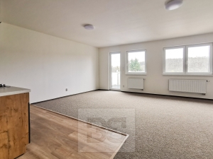 Krásný byt 1+kk, 58 m² v centru Úval u Prahy.