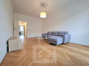 Pronájem bytu 2+1 58 m², Pardubice - Zelené Předměstí