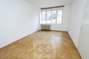Pronájem bytu 2+1 40 m², Praha - Holešovice