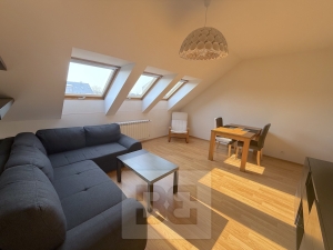 Apartment for rent  67 m², Praha - Cholupice