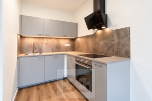 Rent flats 2+KT 41 m², Praha - Černý Most