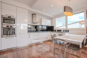 Pronájem byty 3+kk, 70 m² - Praha - Velká Chuchle