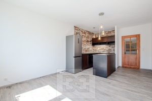 Sale flats 2+KT 46 m², Praha - Chodov