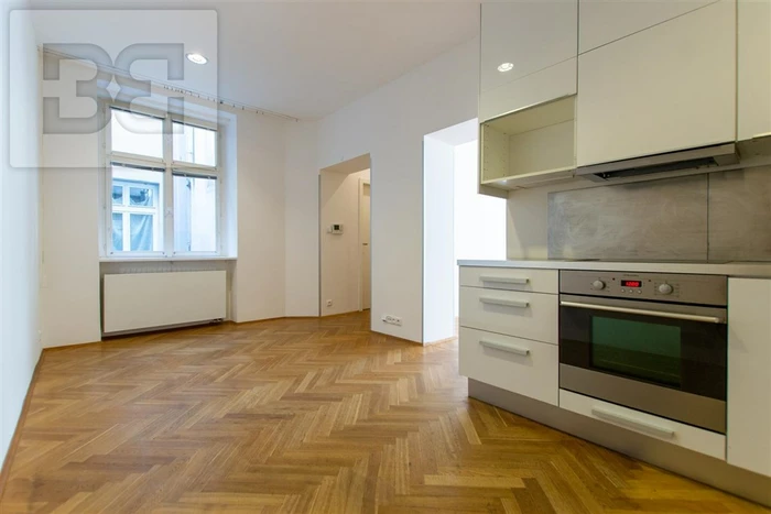 Byt 2+1 73m² v centru Prahy, ulice Londynská