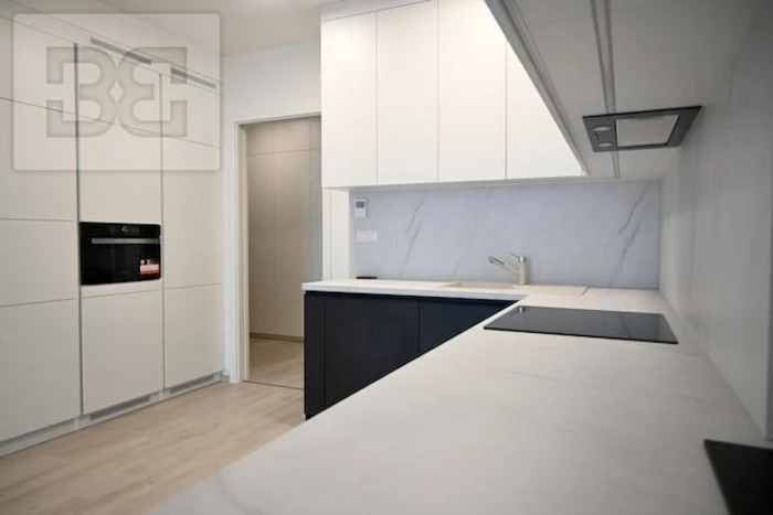 Superior apartment 3 + kk in a new building near the center