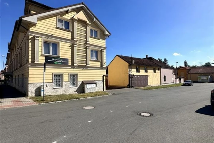 Jednotka 2+1/PS v centru obce Mratín