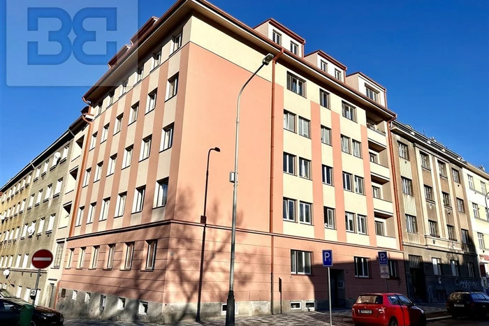Nový půdní byt 3+kk v Praze 3 – Žižkov, ul. Jeseniova