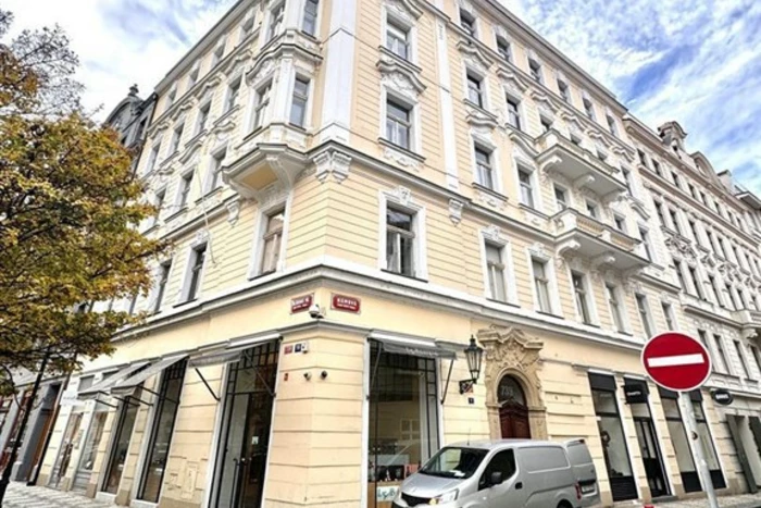Zrekonstruovaný byt 1+kk v Praze 1 – ul.Rámová